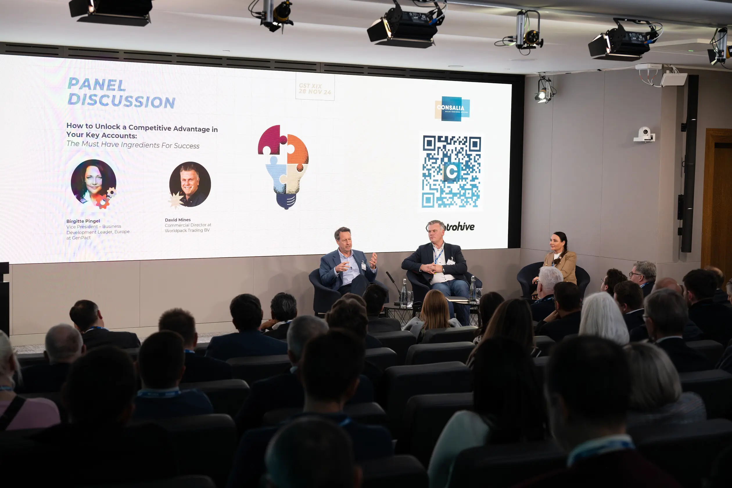 Dr Phil Squire comperes expert panel at GST XIX