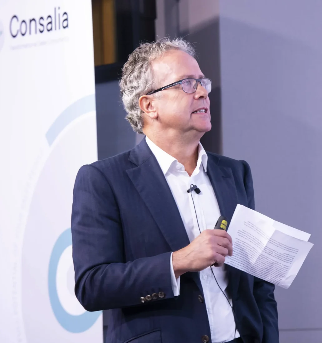 Dr Philip Squire, Consalia