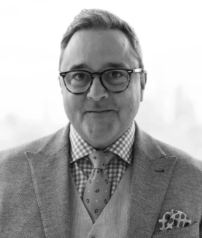 Tim Riesterer is Chief Strategy Officer, Corporate Visions and Chief Visionary B2B DecisionLabs.