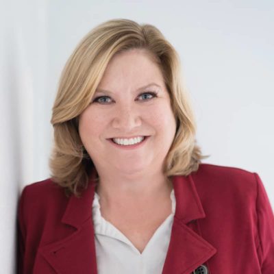Julie Thomas is President and CEO of ValueSelling Associates